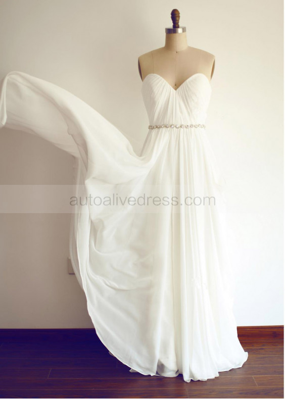 Sweetheart Neck Ivory Chiffon Draped Beach Wedding Dress